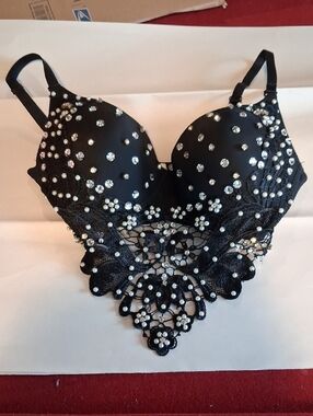 Embellished Black Lace Push-Up Bra with Rhinestones